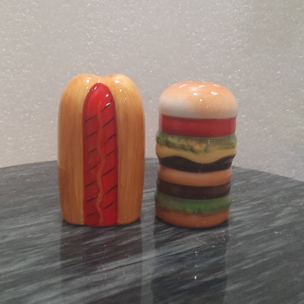 Hot Dog and Burger Ceramic Salt and Pepper Shakers
